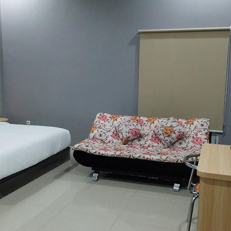 O.R 44 Hotel Bengkulu Exterior photo