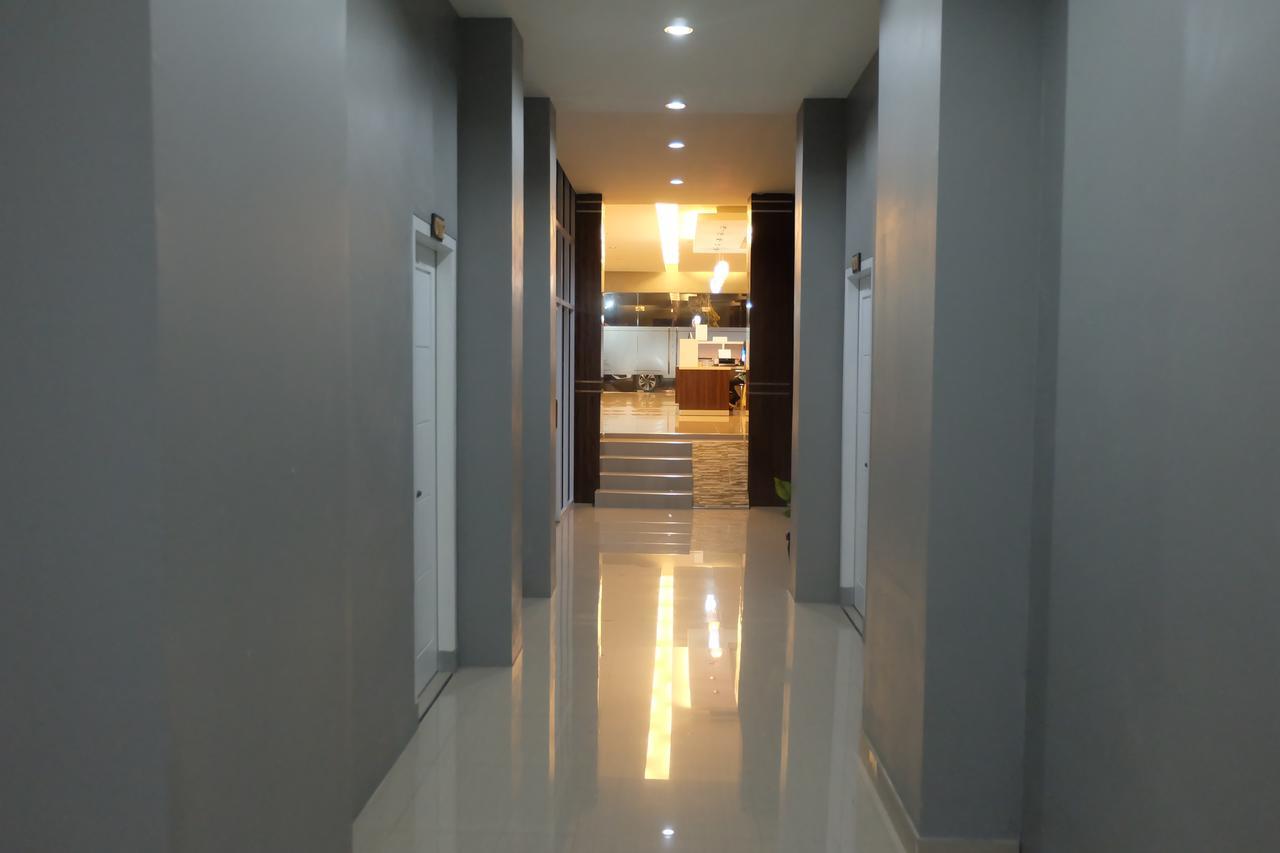 O.R 44 Hotel Bengkulu Exterior photo