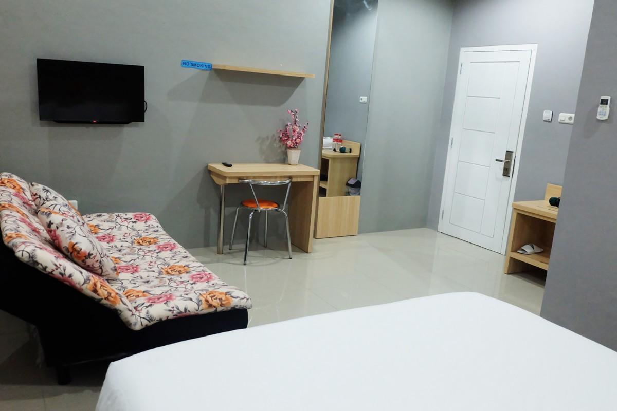 O.R 44 Hotel Bengkulu Exterior photo
